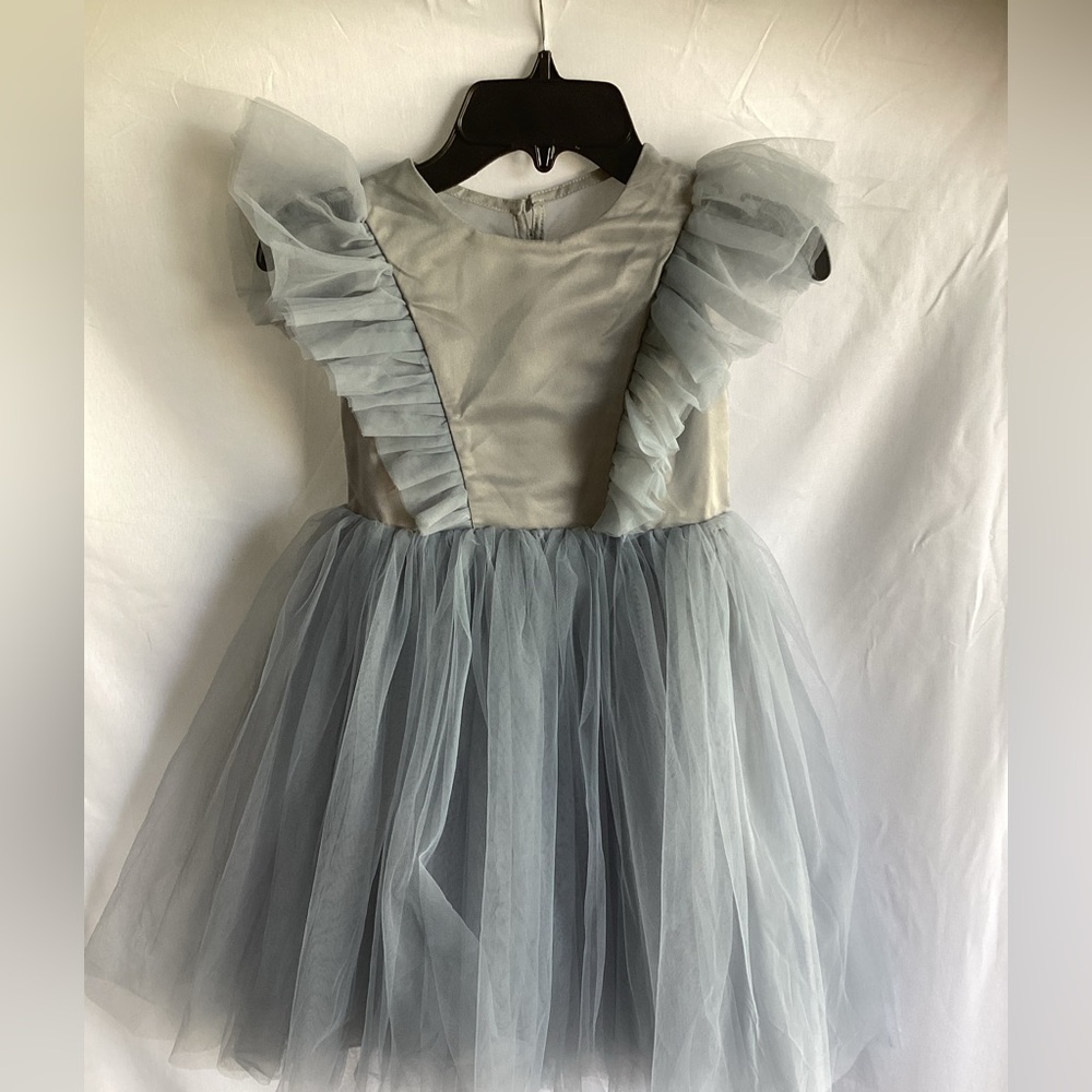 Girls Light Gray Tulle Ruffle Shoulder Party Dress